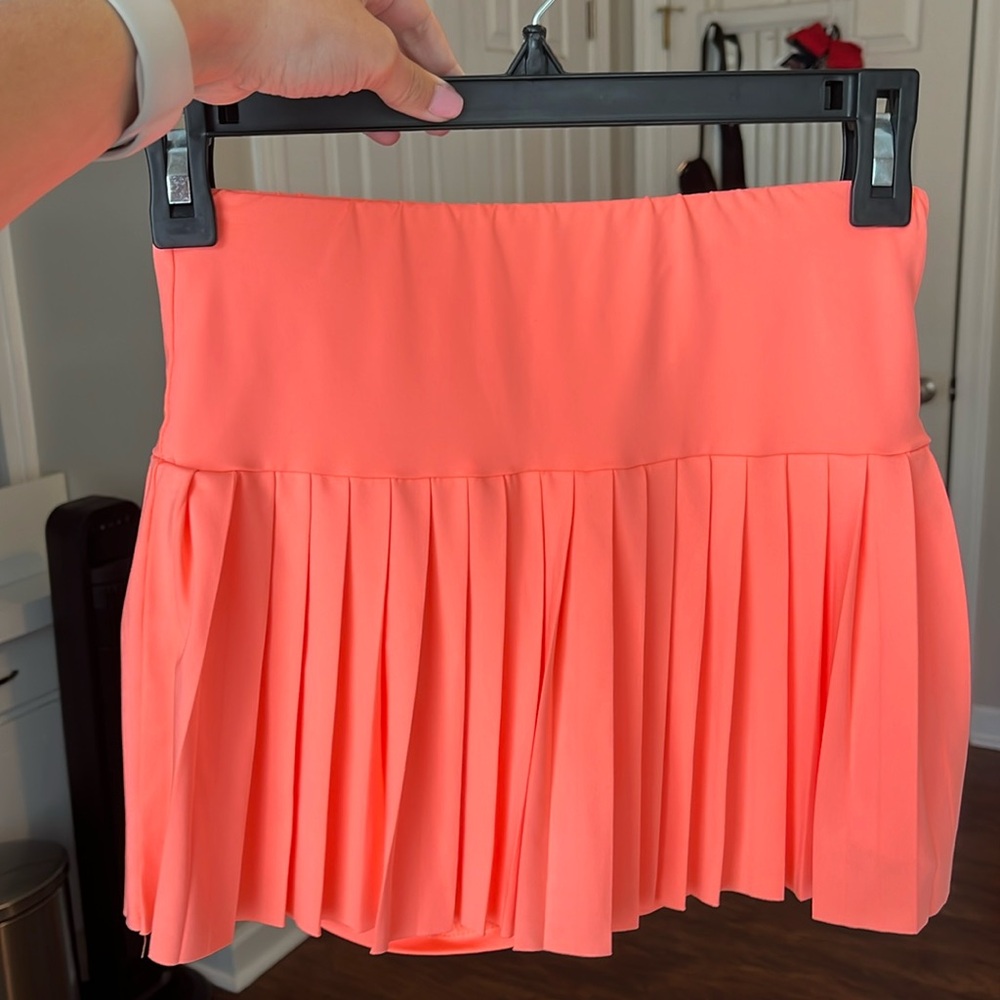 SHEIN tennis pleated skirt with phone pocket!